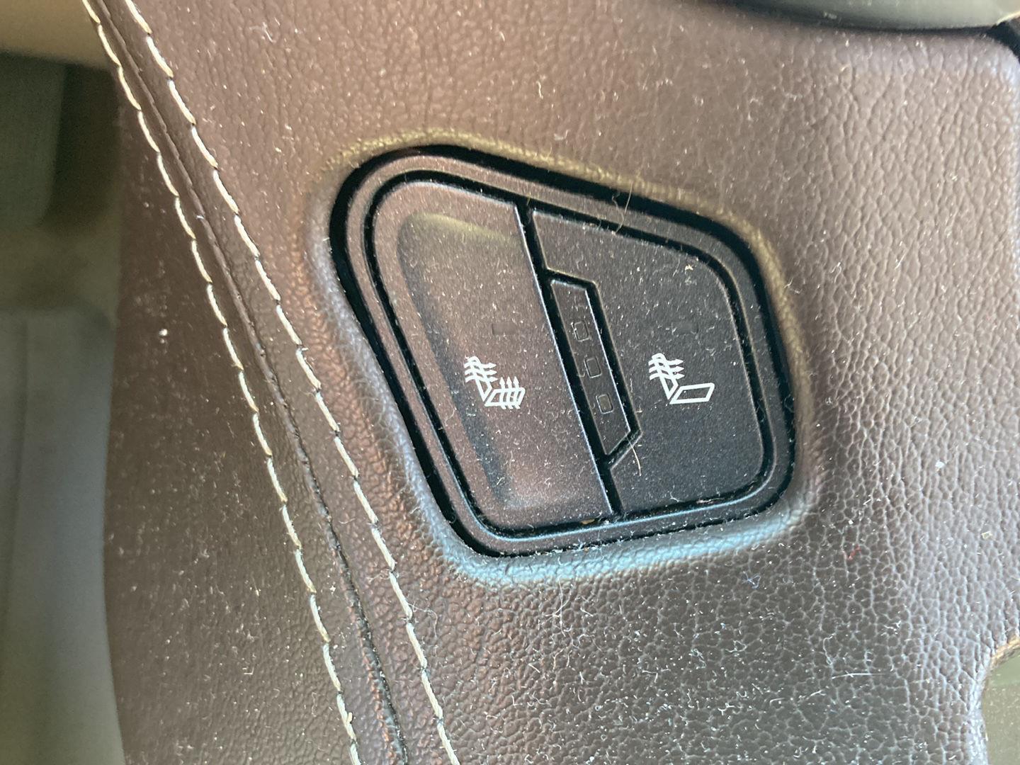 Used 2019 Pepperdust Metallic Chevrolet LT image 20