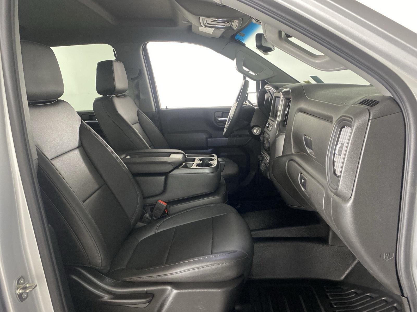Used 2022 Silver Ice Metallic Chevrolet Work Truck image 23