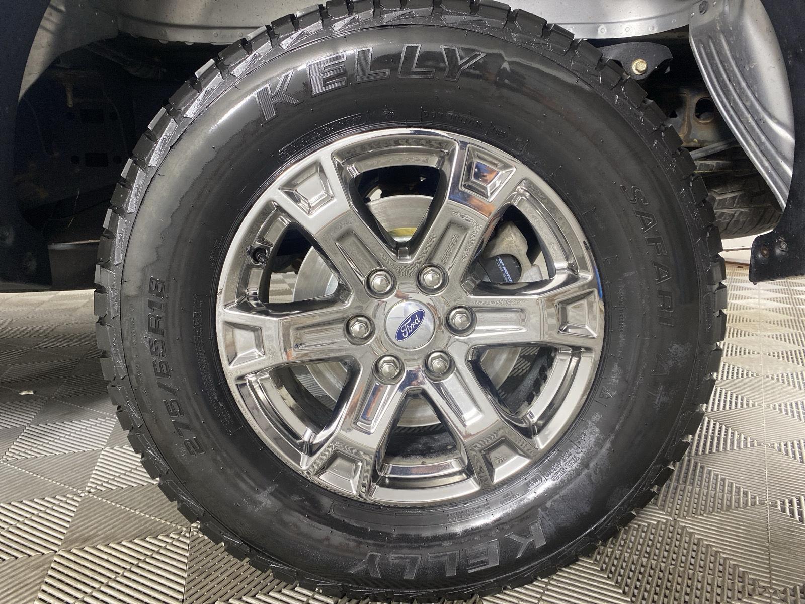 Used 2021 Iconic Silver Ford LARIAT image 9
