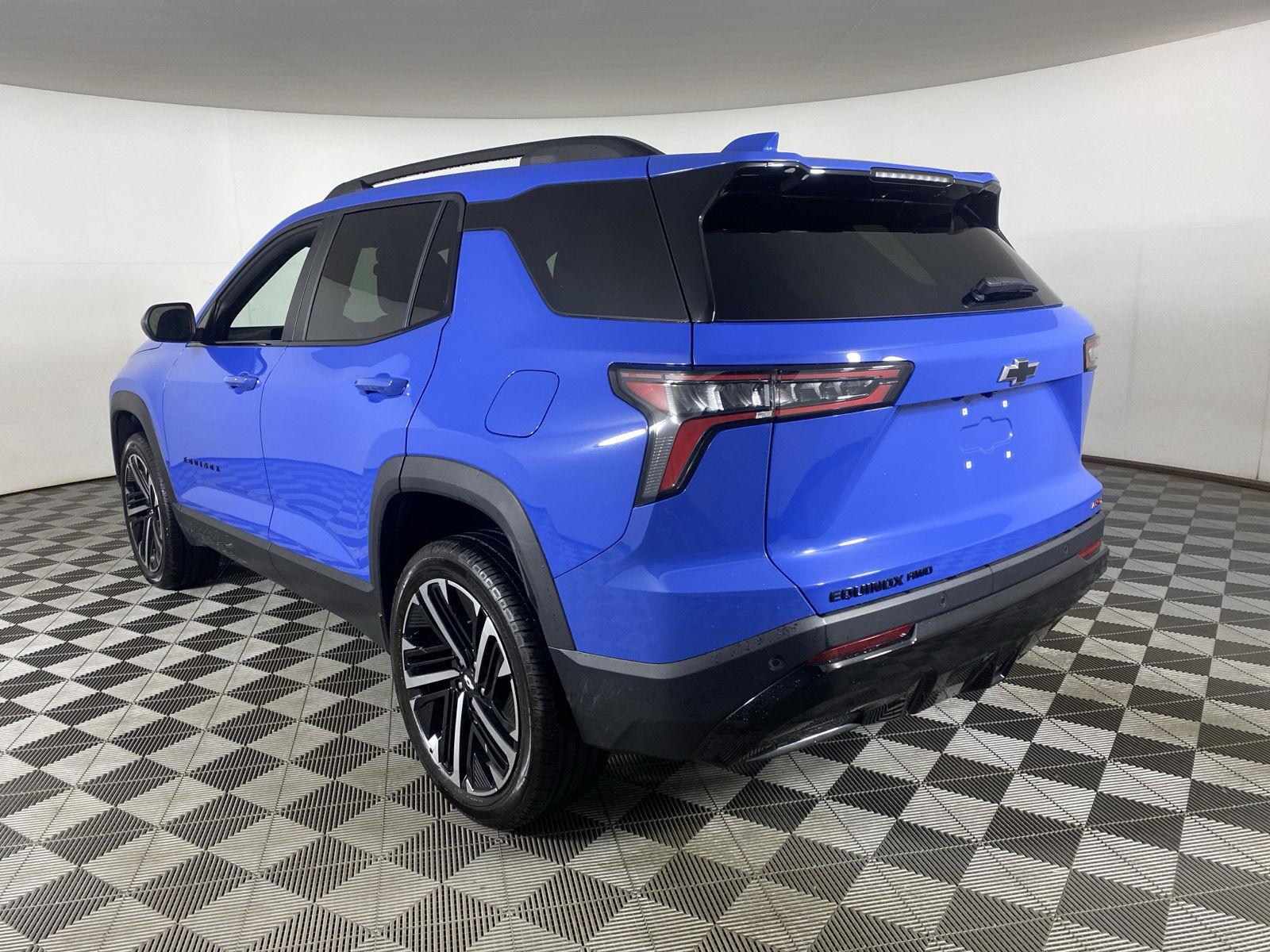 Used 2026 Blue Metallic Chevrolet RS image 5