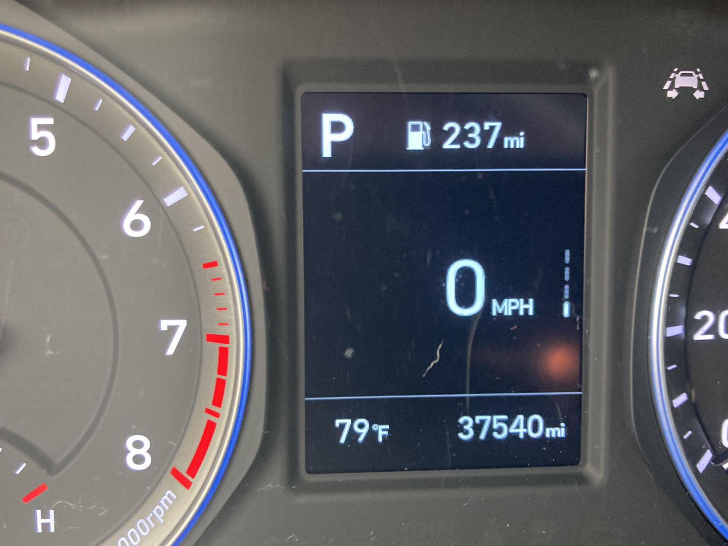 Used 2020 Chalk White Hyundai SEL image 14