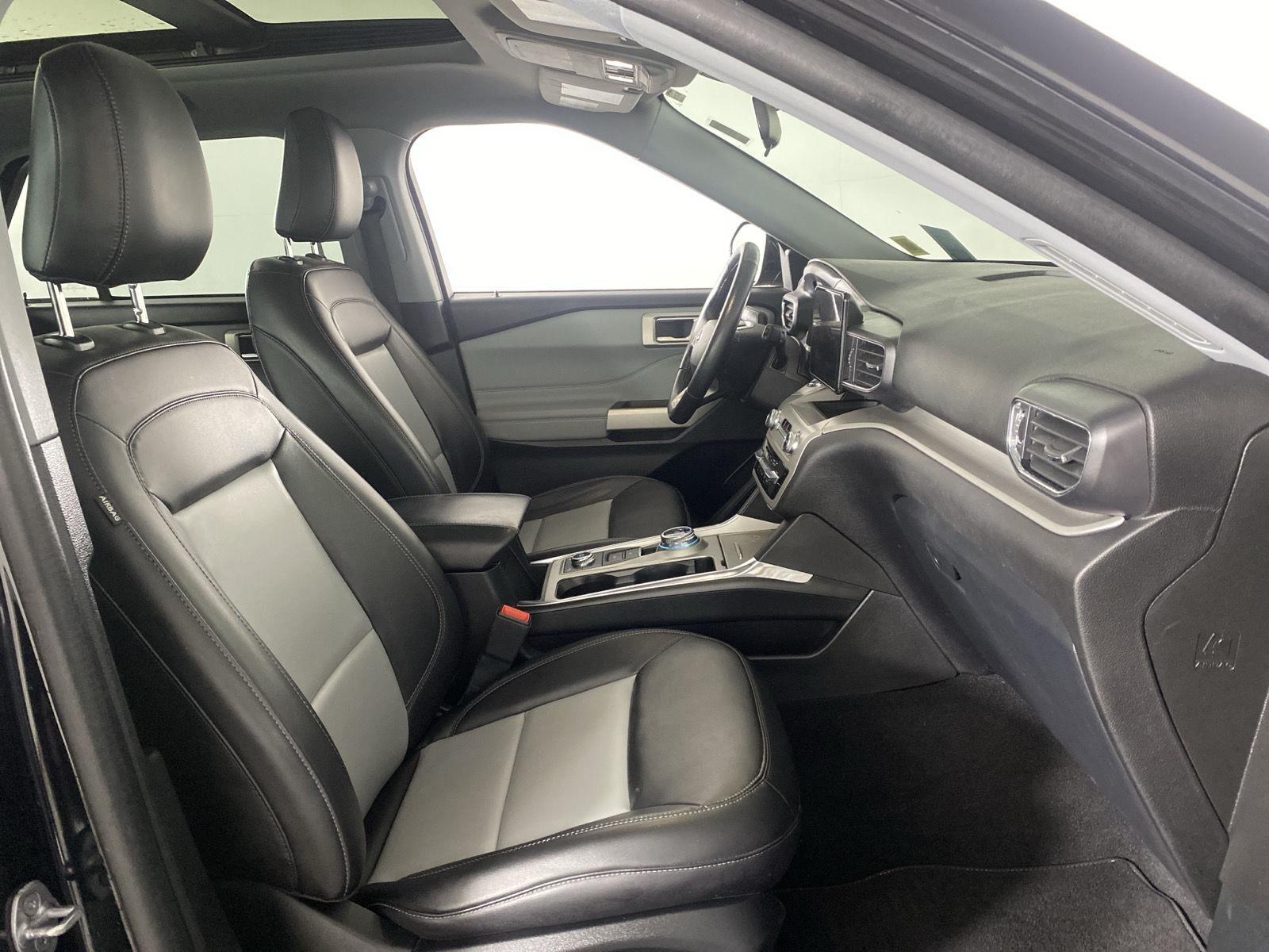 Used 2023 Agate Black Ford XLT image 28