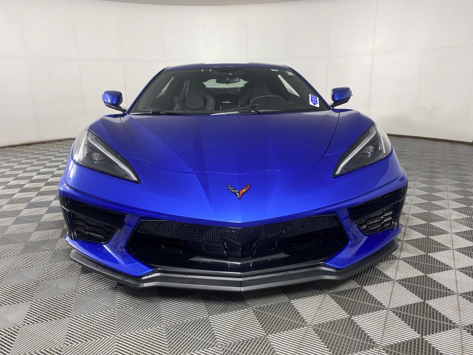 Used 2020 Elkhart Lake Blue Metallic Chevrolet 1LT image 2