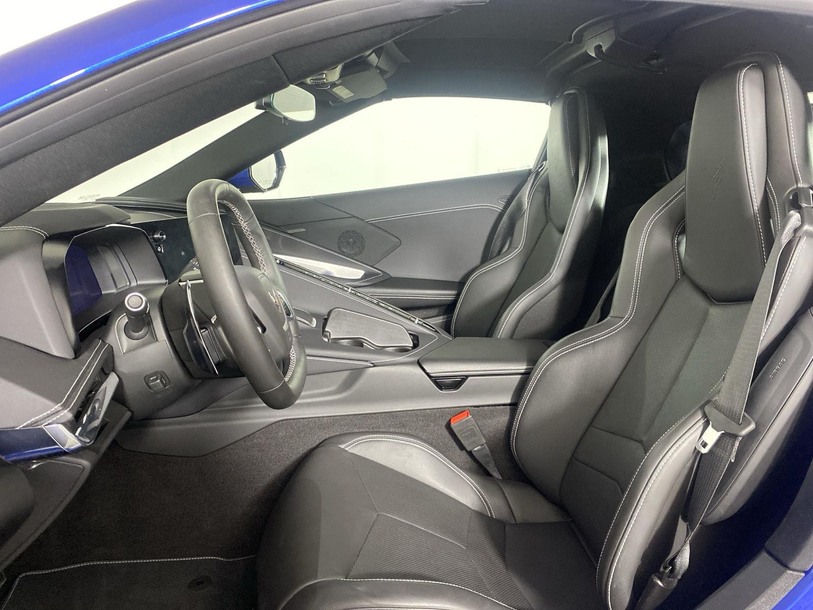 Used 2020 Elkhart Lake Blue Metallic Chevrolet 1LT image 10