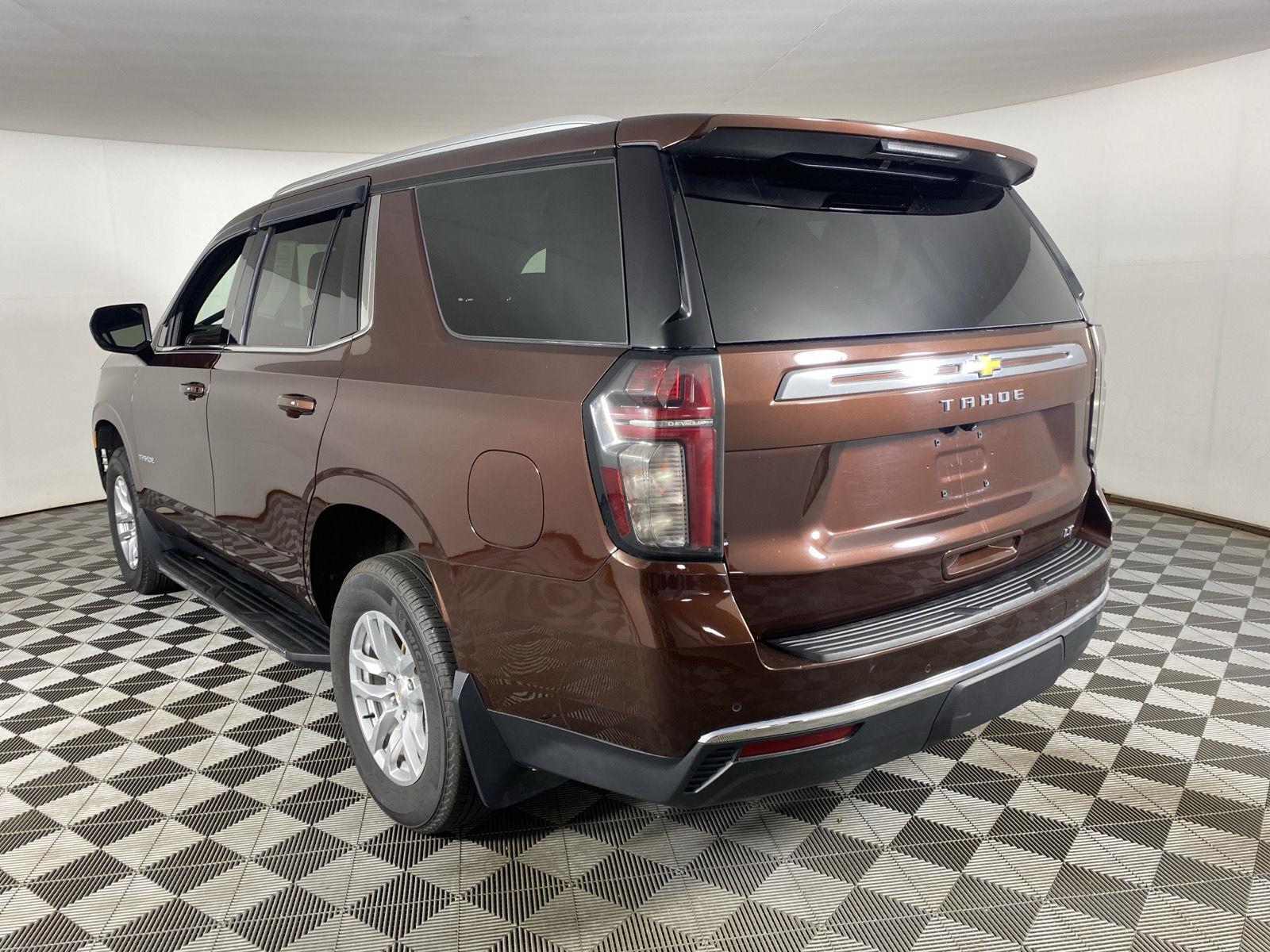 Used 2023 Auburn Metallic Chevrolet LT image 5