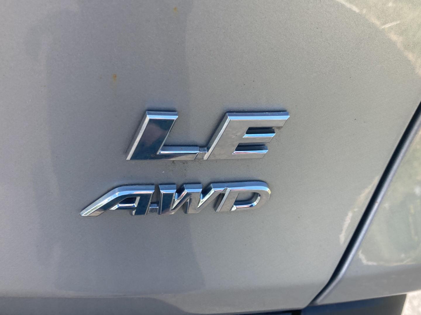 Used 2019 Silver Sky Metallic Toyota LE image 10