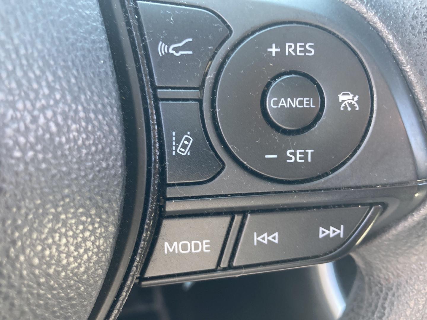 Used 2019 Silver Sky Metallic Toyota LE image 15