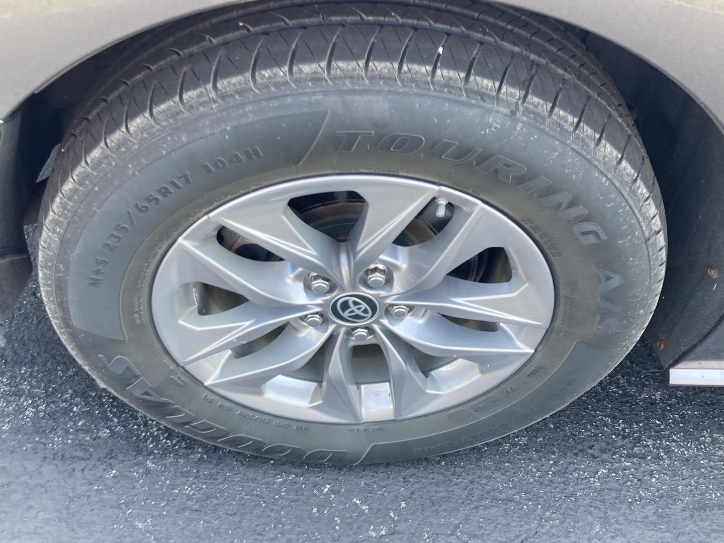 Used 2022 Predawn Gray Mica Toyota  image 9