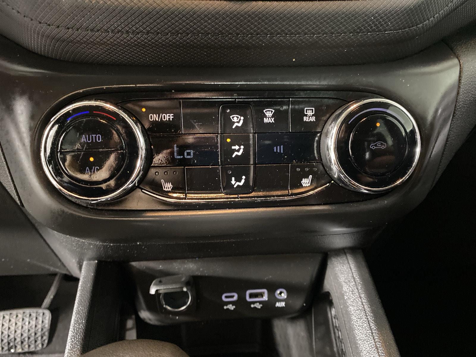 Used 2021 Midnight Blue Metallic Chevrolet LT image 19