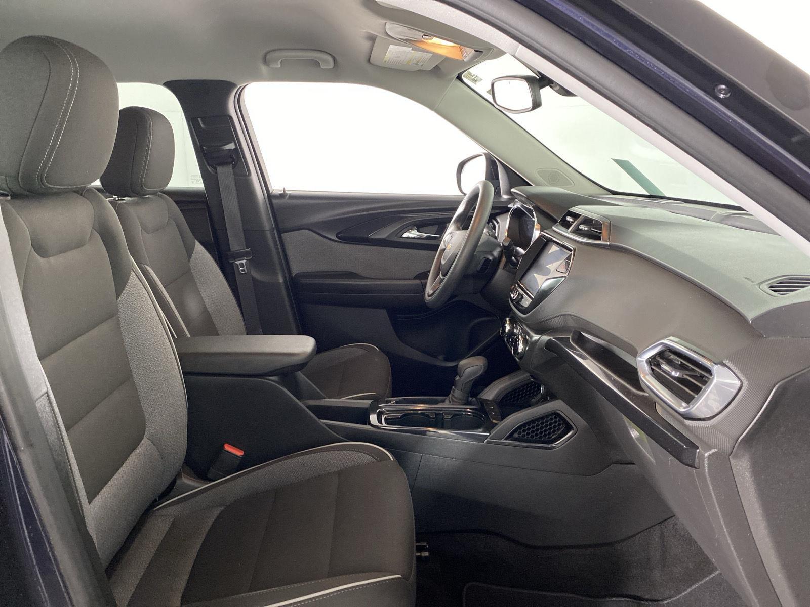 Used 2021 Midnight Blue Metallic Chevrolet LT image 25