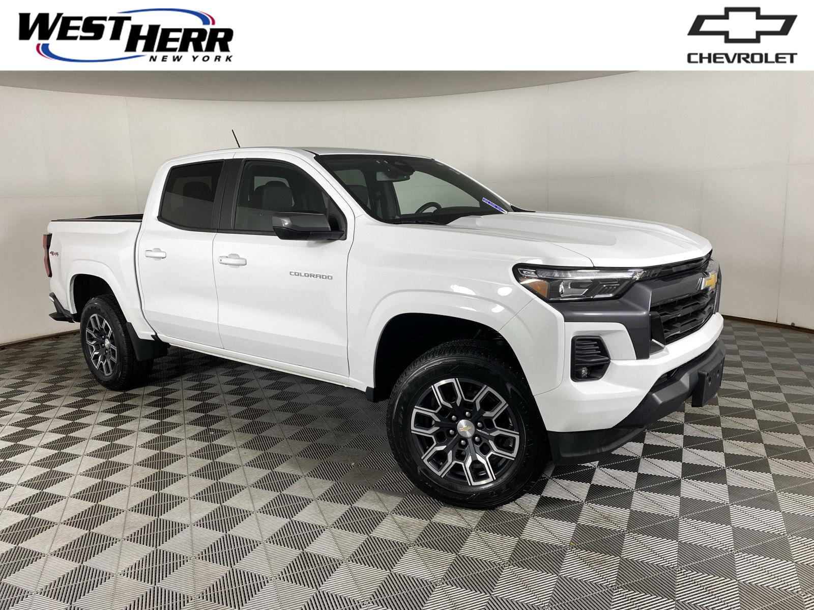  2023 Chevrolet Colorado LT Crew Cab 4WD   
