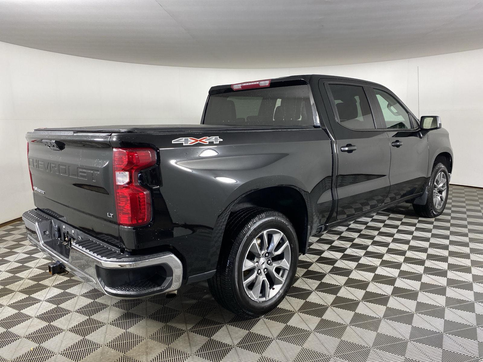 Used 2023 Black Chevrolet LT image 7