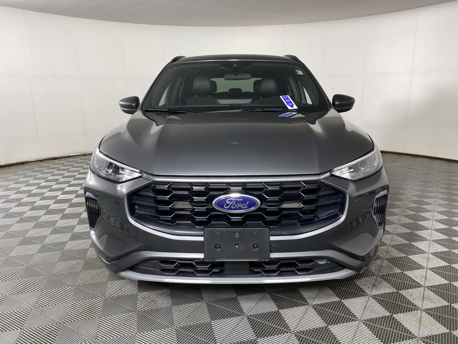 Used 2023 Carbonized Gray Ford ST-Line image 2