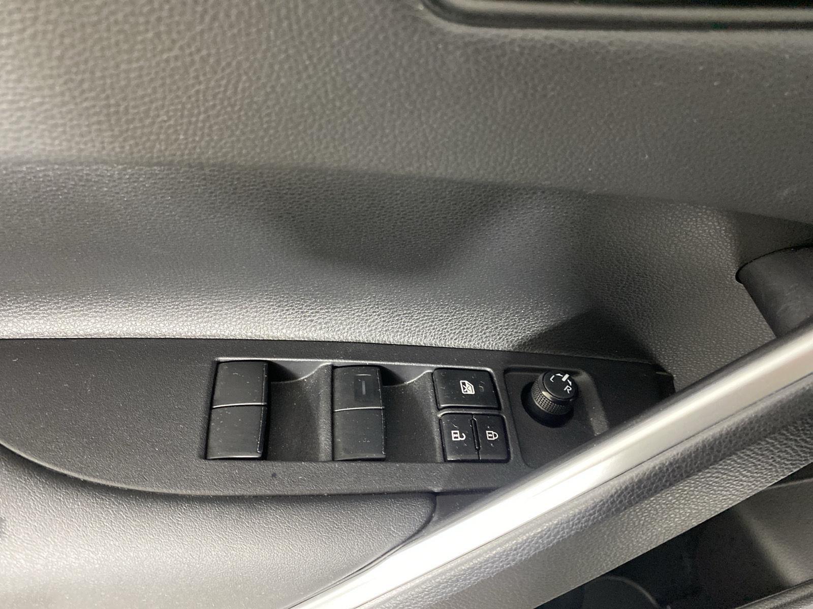 Used 2024 Wind Chill Pearl Toyota XLE image 12
