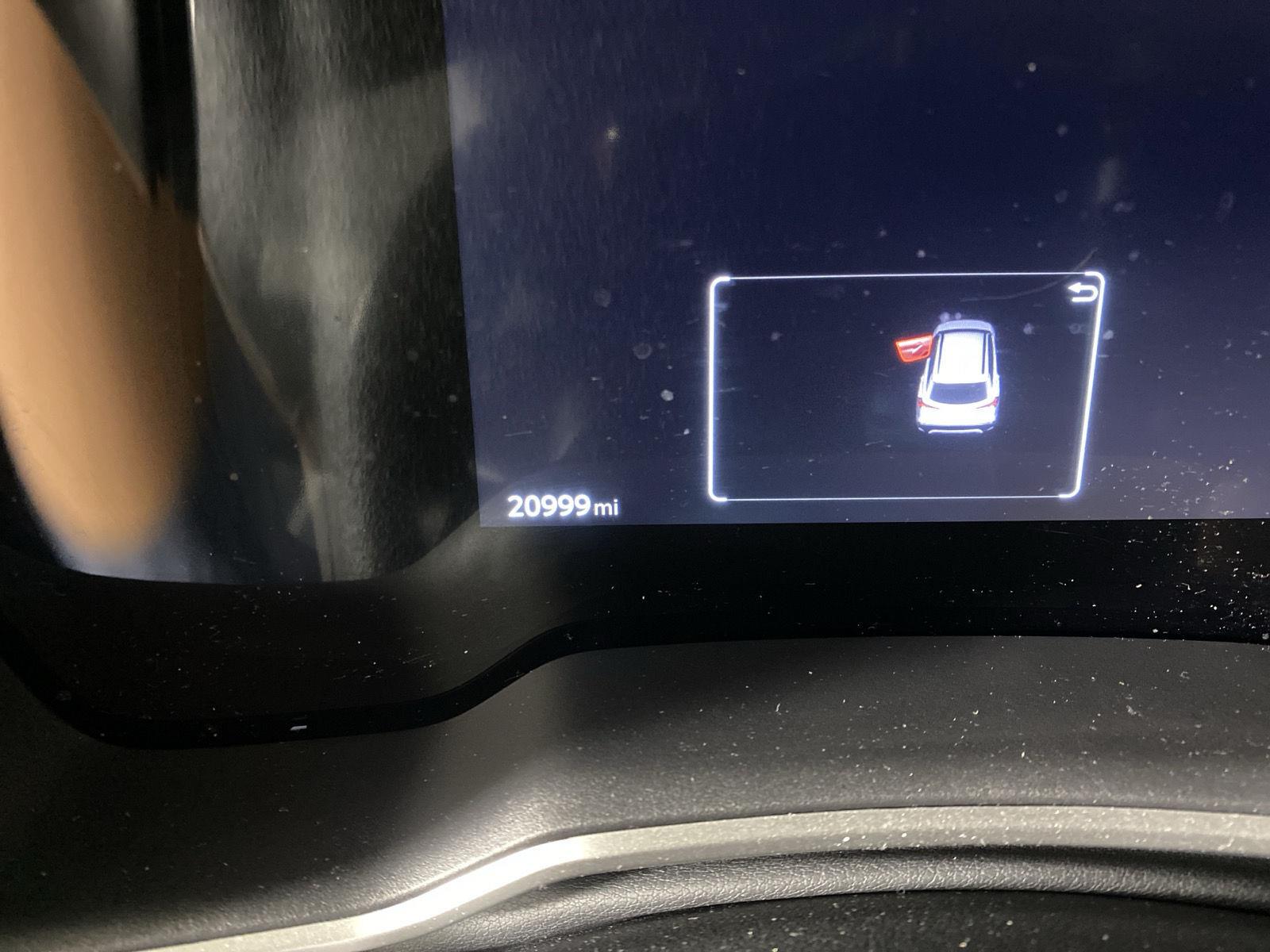 Used 2024 Wind Chill Pearl Toyota XLE image 13