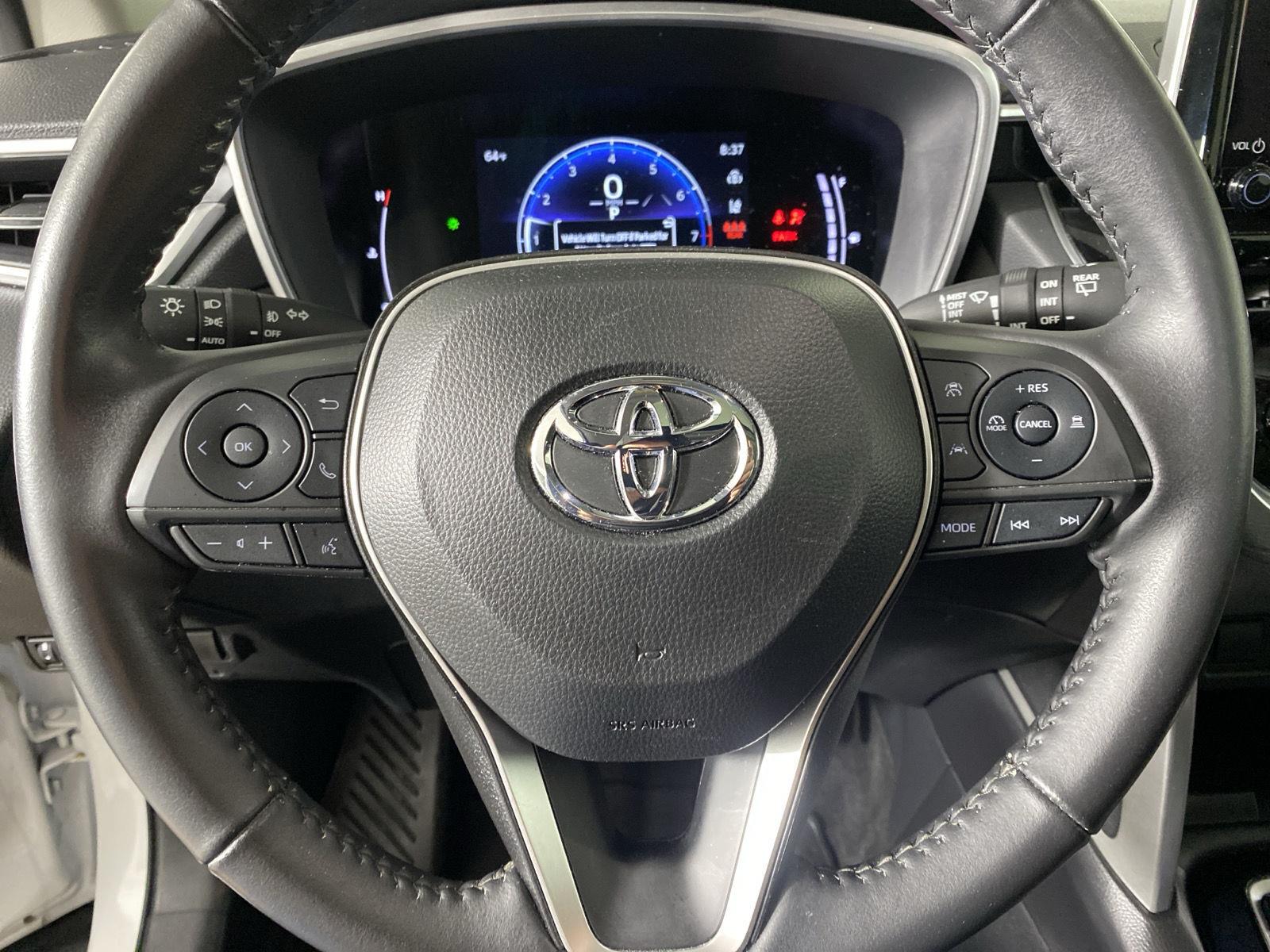 Used 2024 Wind Chill Pearl Toyota XLE image 14