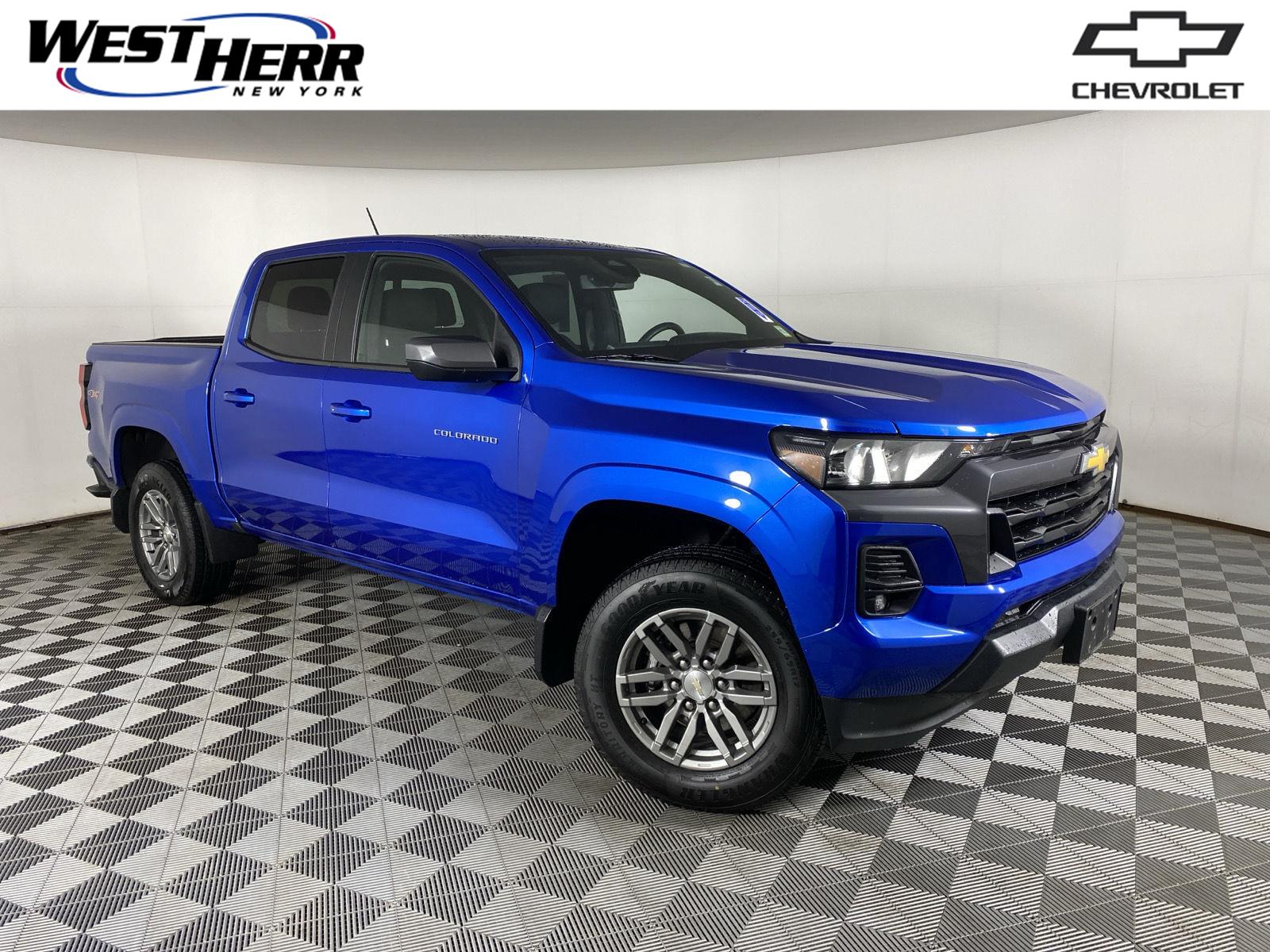 2023 Chevrolet Colorado 4WD LT