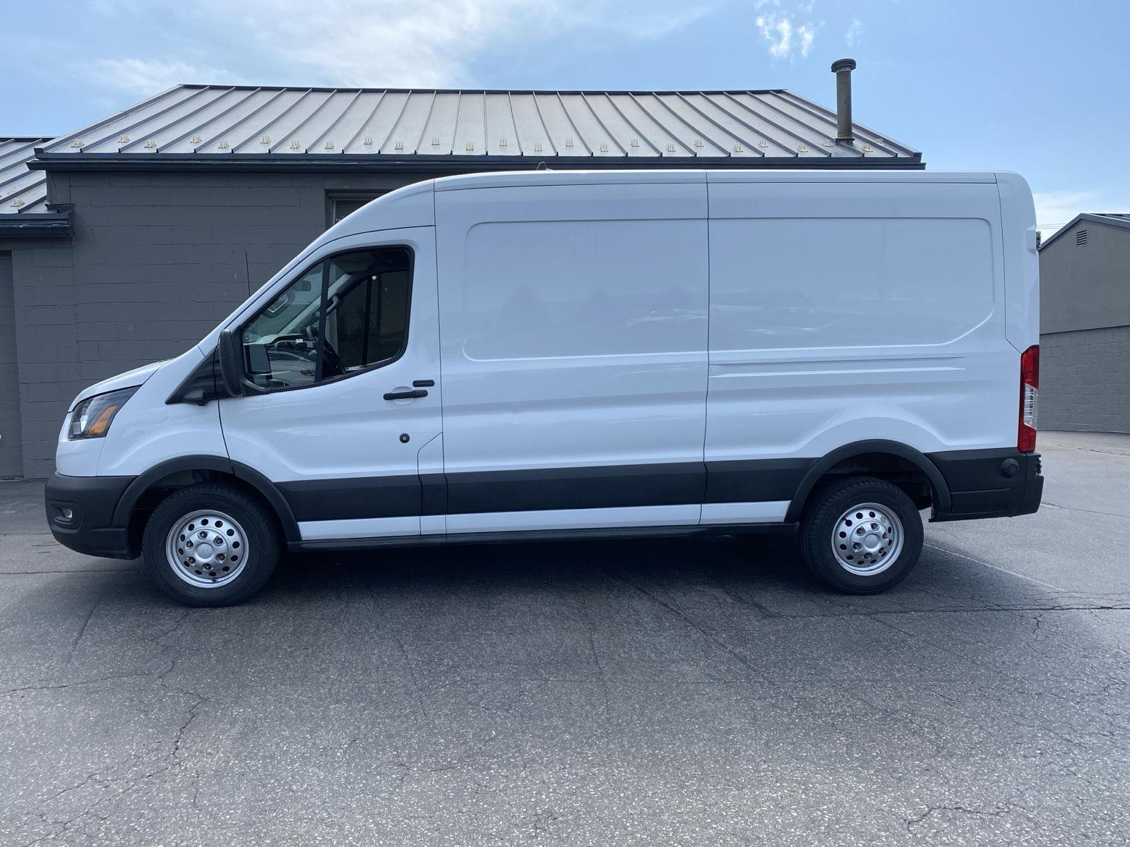 Used 2024 Oxford White Ford 350 image 4