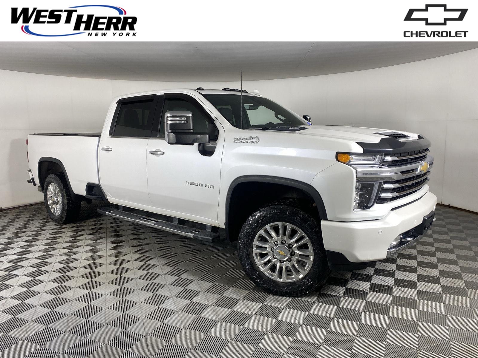 White (Iridescent Pearl Tricoat) 2021 Chevrolet Silverado 3500HD Pickup Truck Four-Wheel Drive Automatic