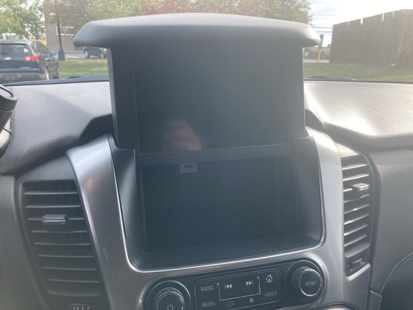 Used 2020 Black Chevrolet LS image 19