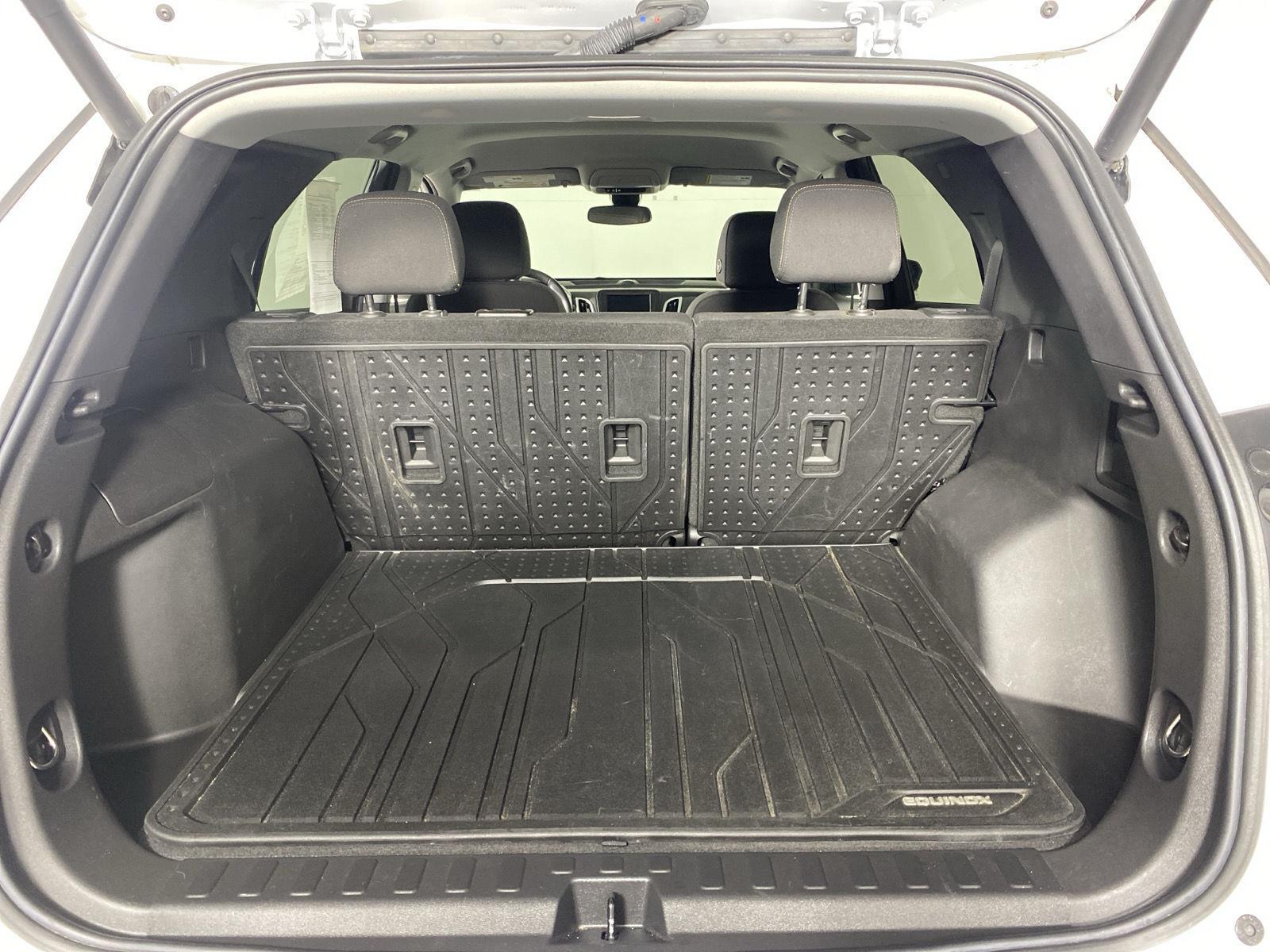 Used 2021 Summit White Chevrolet LT image 25