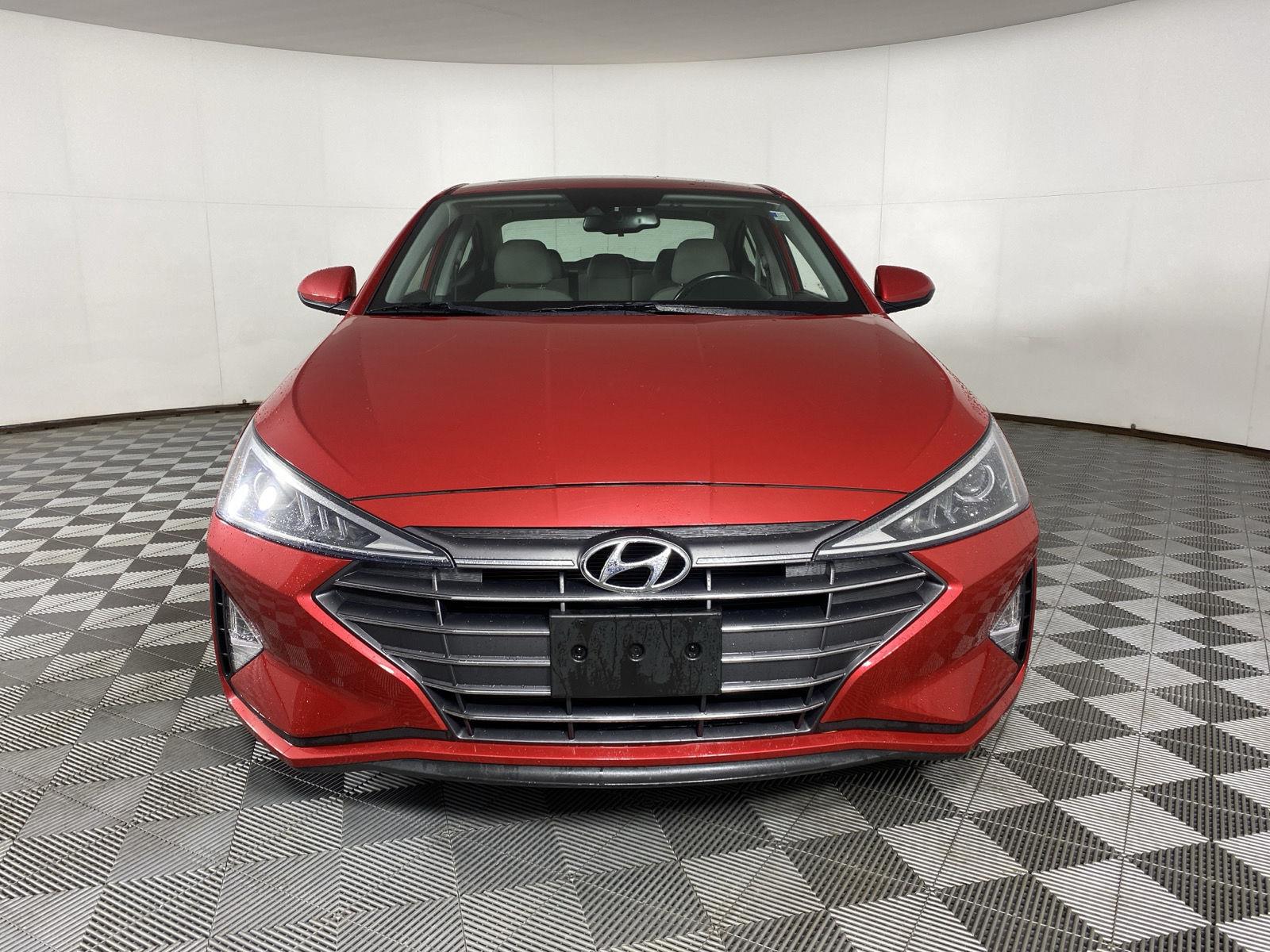 Used 2020 Calypso Red Hyundai Value Edition image 2