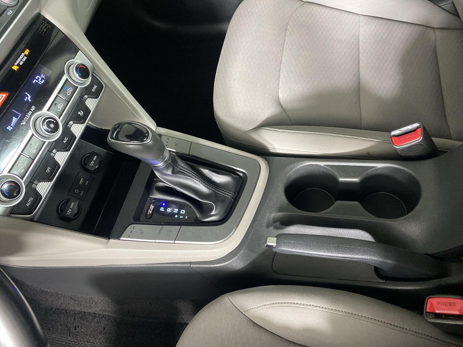 Used 2020 Calypso Red Hyundai Value Edition image 20