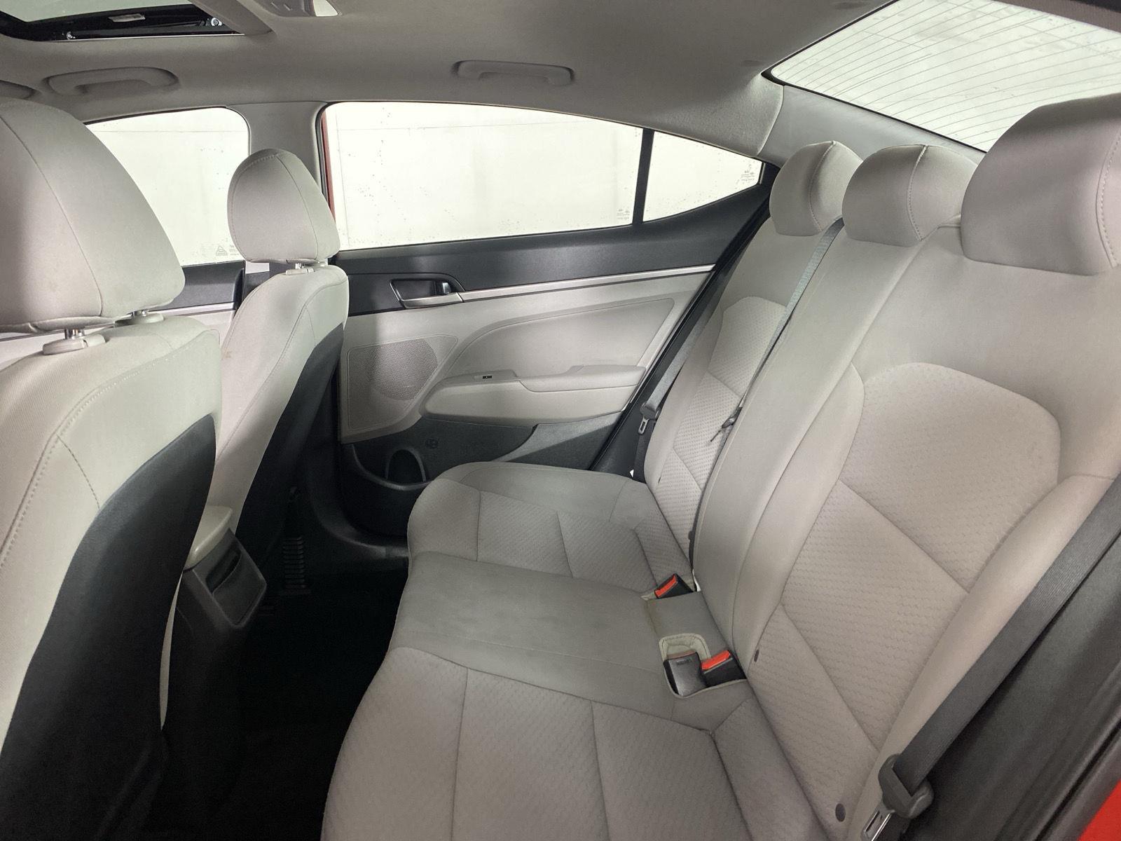 Used 2020 Calypso Red Hyundai Value Edition image 22