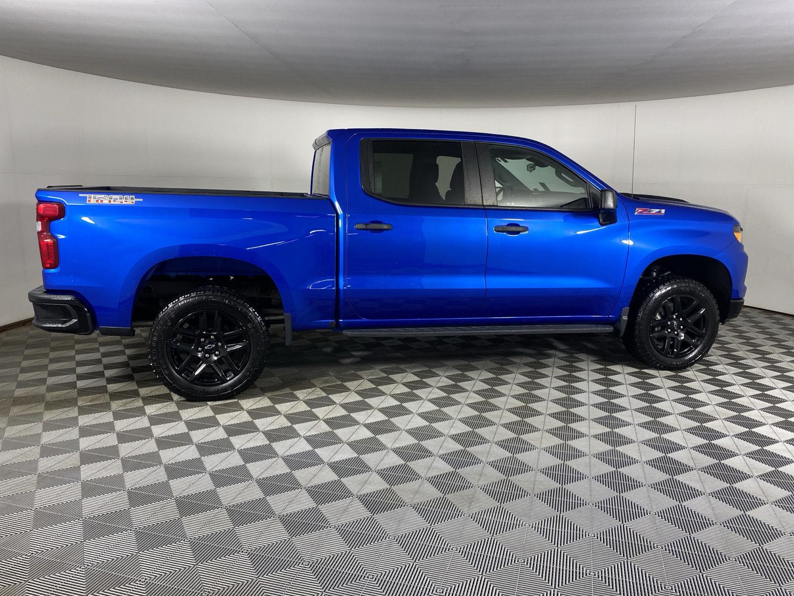 Used 2022 Glacier Blue Metallic Chevrolet Custom Trail Boss image 8
