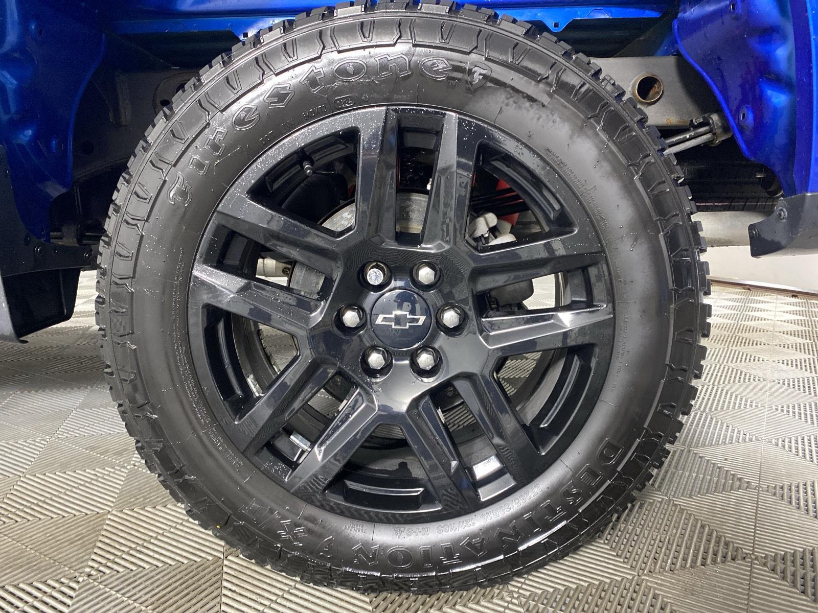 Used 2022 Glacier Blue Metallic Chevrolet Custom Trail Boss image 9