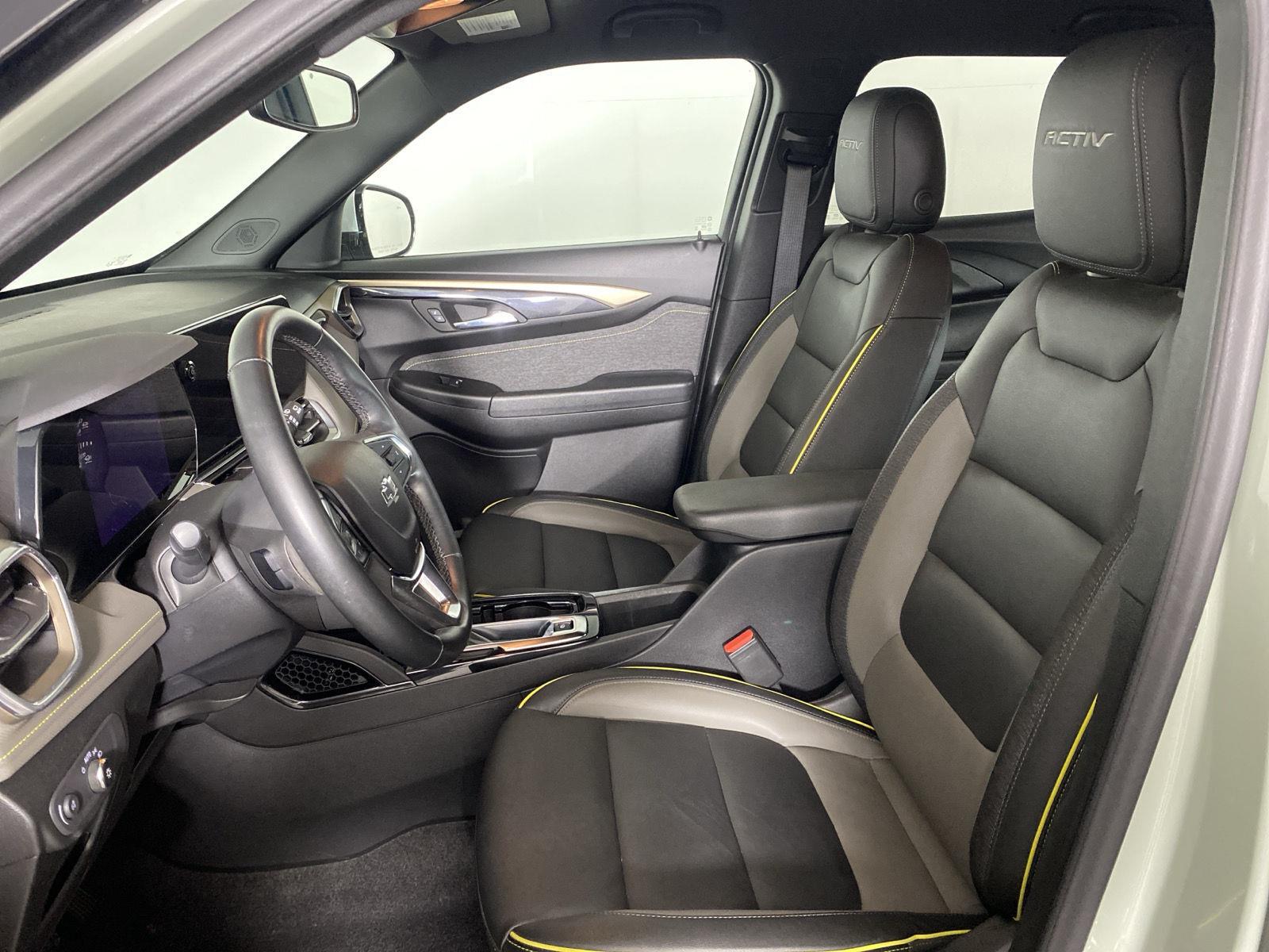 Used 2024 Cacti Green Chevrolet ACTIV image 10