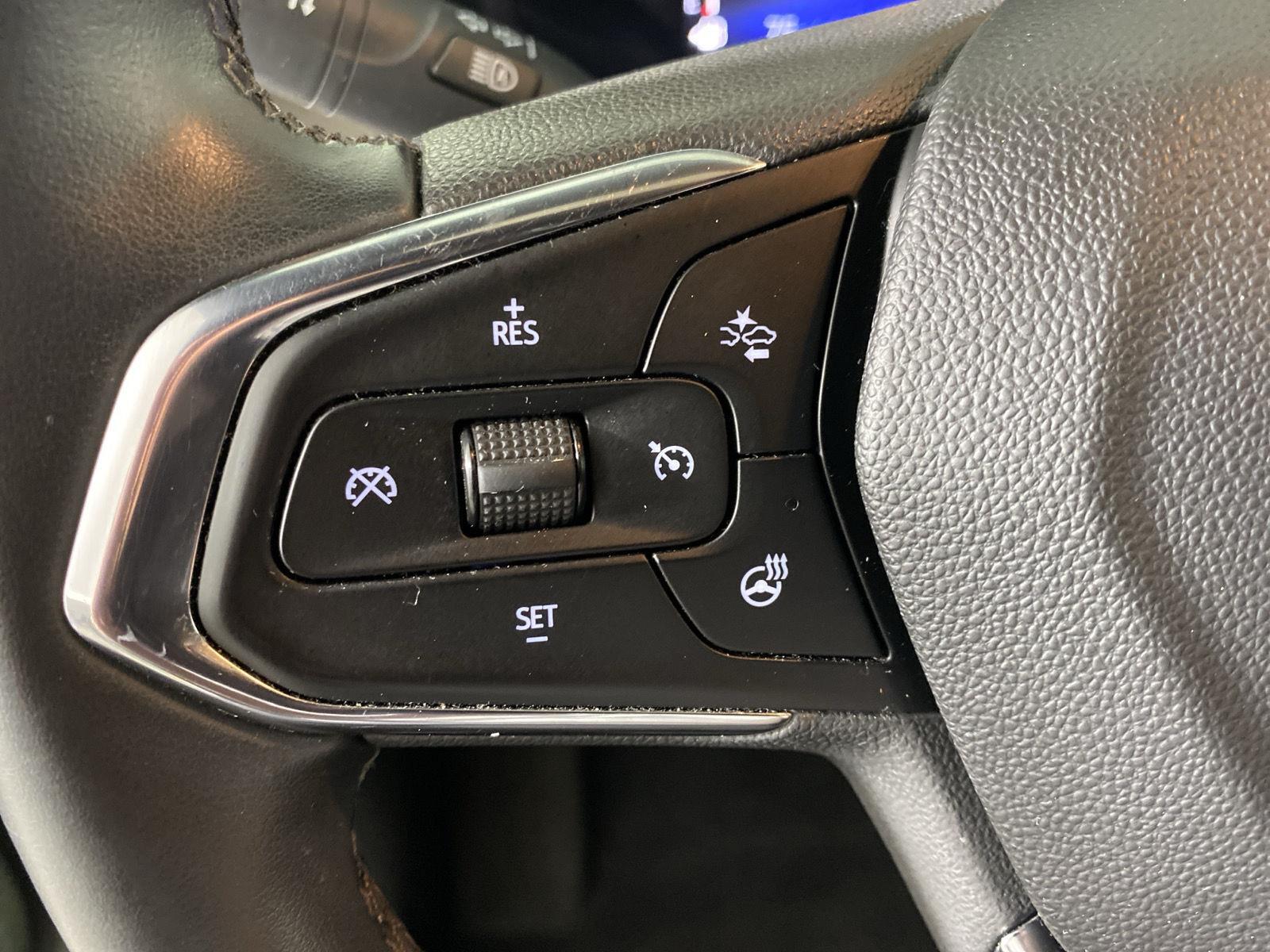 Used 2024 Cacti Green Chevrolet ACTIV image 14