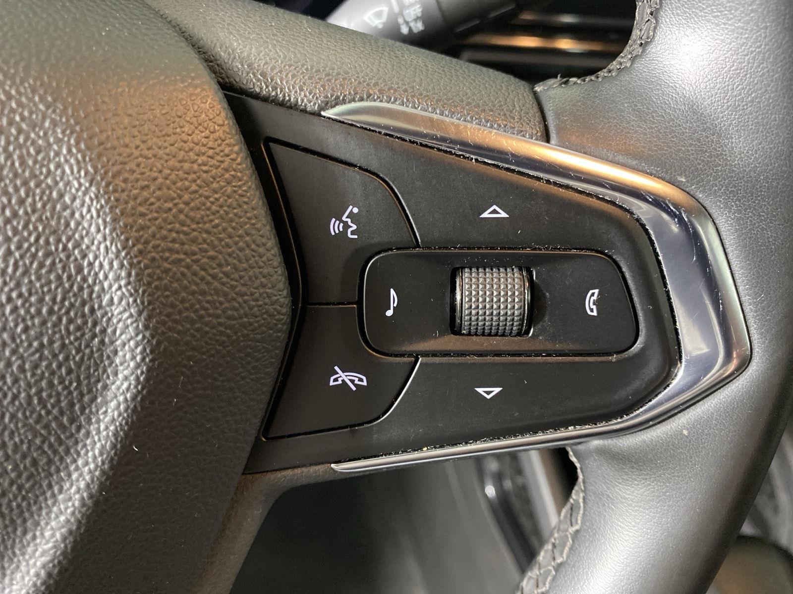 Used 2024 Cacti Green Chevrolet ACTIV image 15