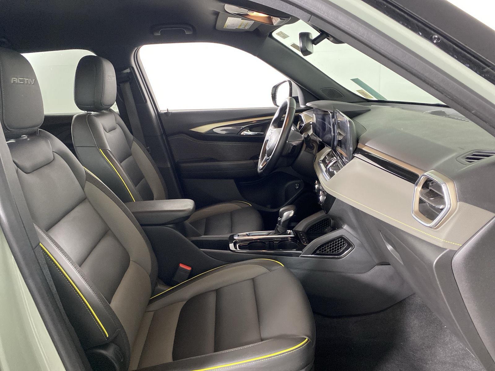 Used 2024 Cacti Green Chevrolet ACTIV image 28