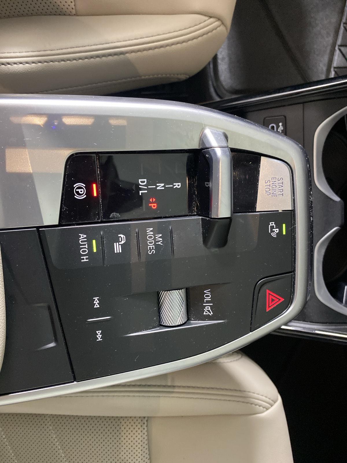 Used 2023 Blue Bay Lagoon Metallic BMW xDrive28i image 23