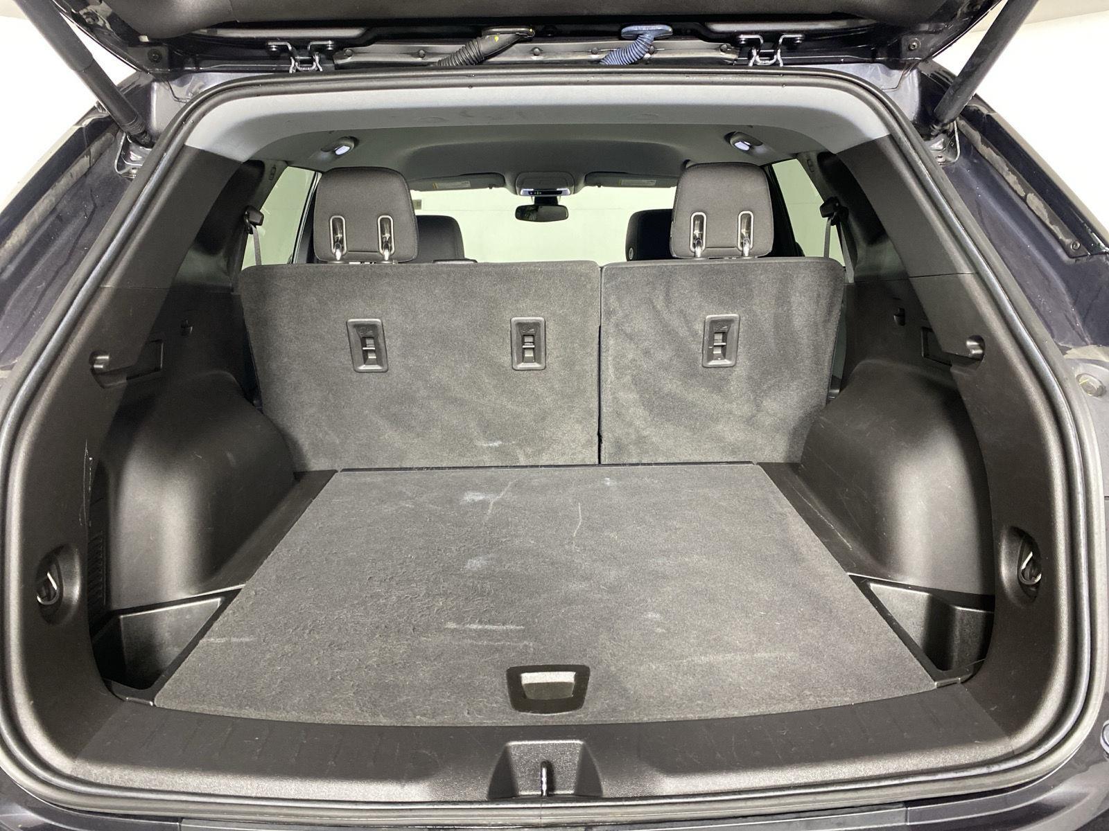 Used 2021 Iron Gray Metallic Chevrolet LT image 25