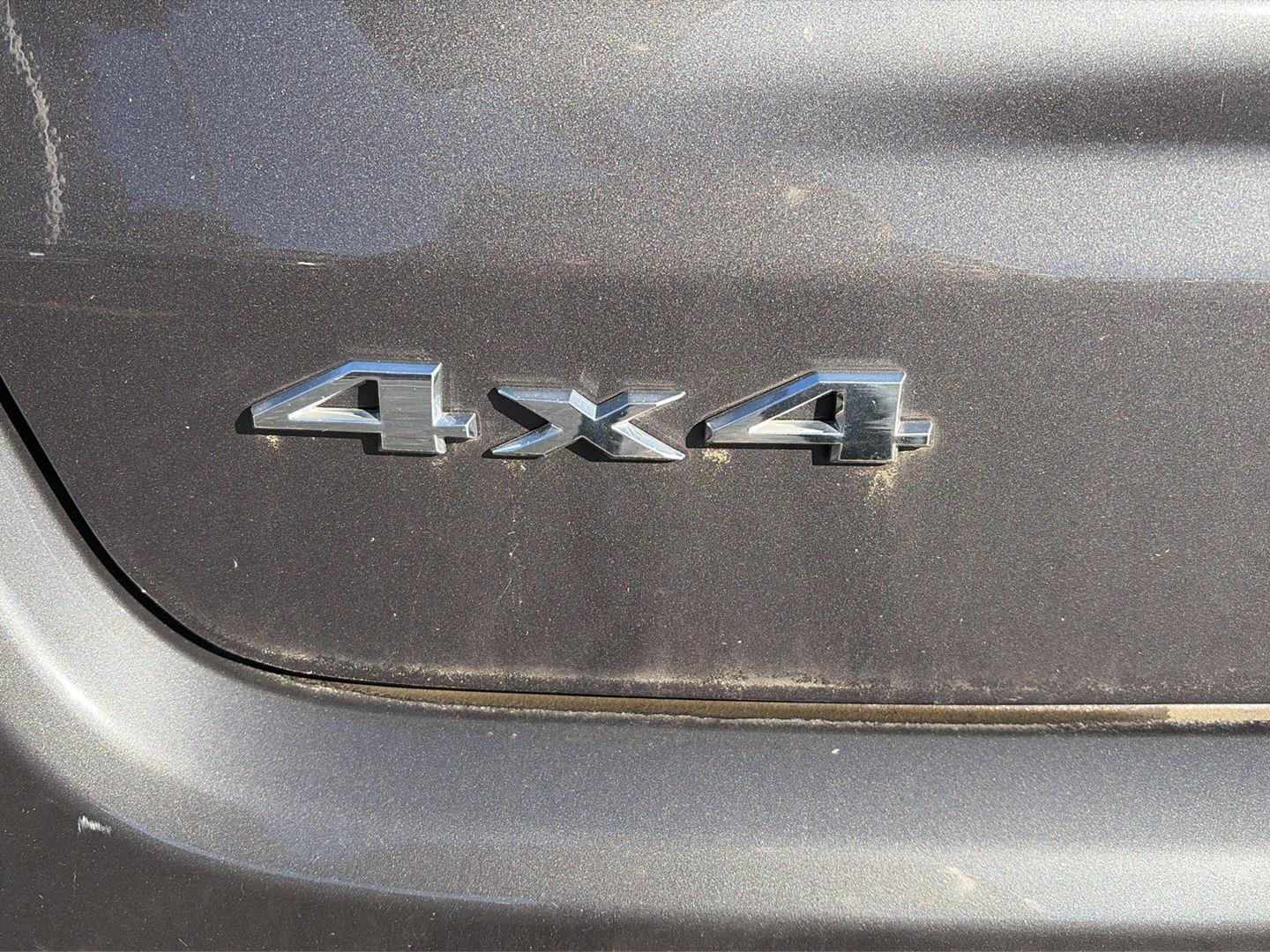 Used 2024 Baltic Gray Metallic Clearcoat Jeep Limited image 10