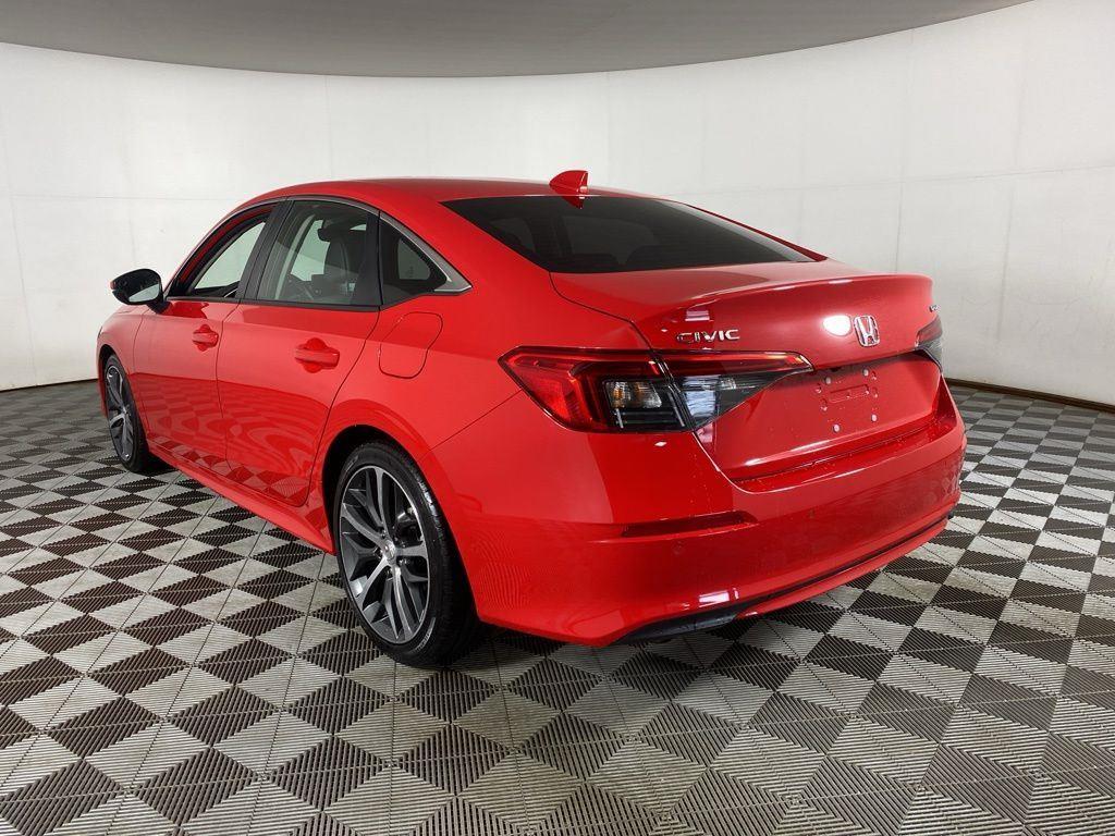 Used 2024 Rallye Red Honda Touring image 5
