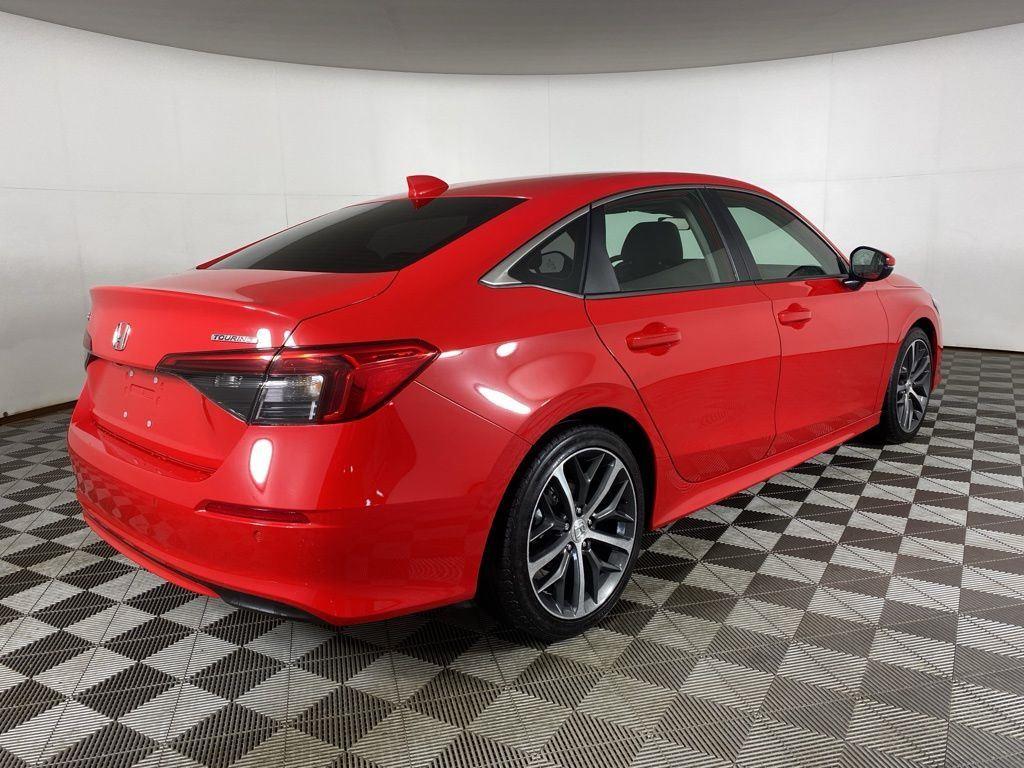 Used 2024 Rallye Red Honda Touring image 7