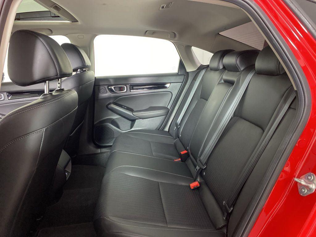Used 2024 Rallye Red Honda Touring image 24
