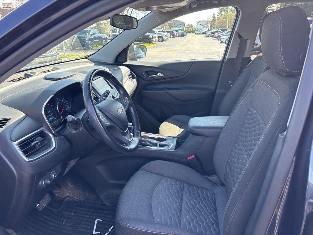Used 2019 Blue Metallic Chevrolet LT image 9
