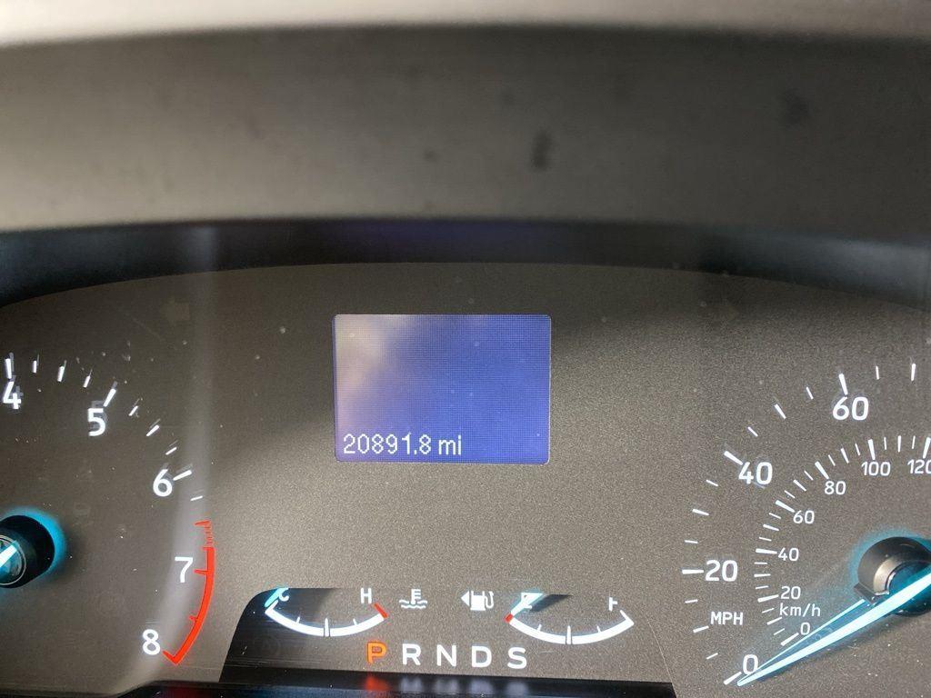 Used 2022 Silver Metallic Ford S image 12