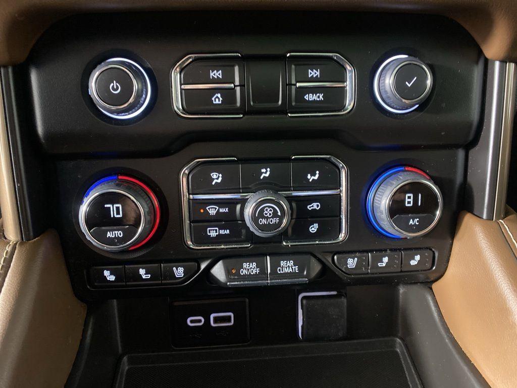 Used 2024 Pearl Chevrolet High Country image 21
