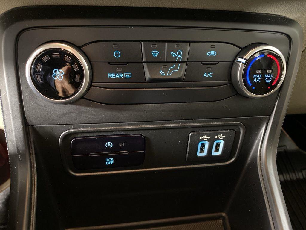 Used 2022 Silver Metallic Ford S image 18
