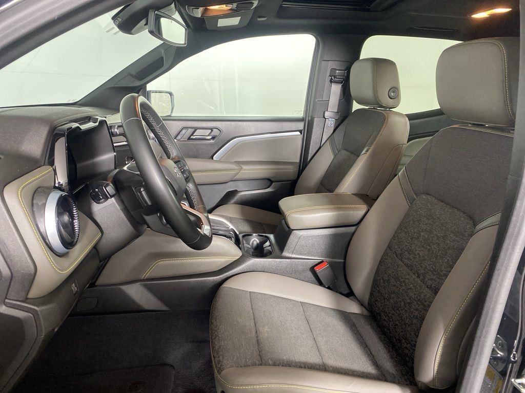 Used 2024 Black Chevrolet ZR2 image 10