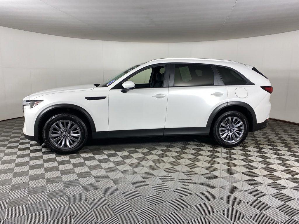 Used 2024 White Mazda 3.3 Turbo Select image 4