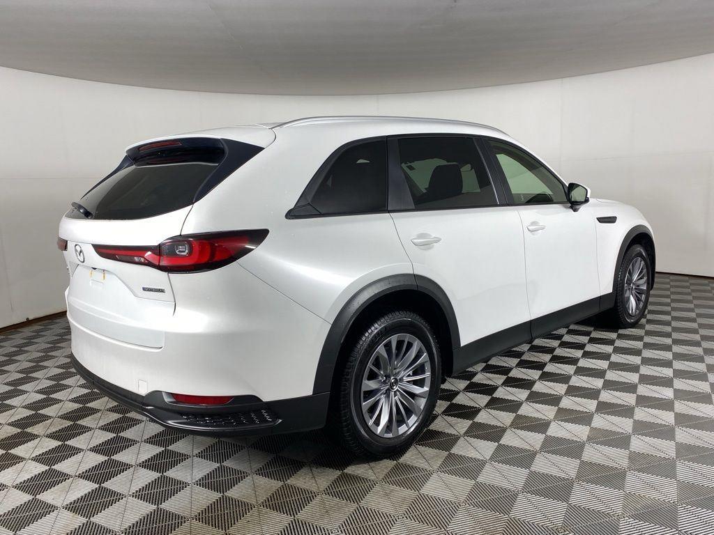 Used 2024 White Mazda 3.3 Turbo Select image 7