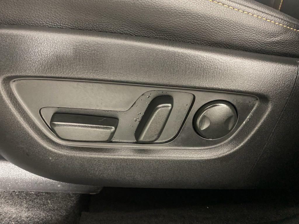 Used 2024 White Mazda 3.3 Turbo Select image 11