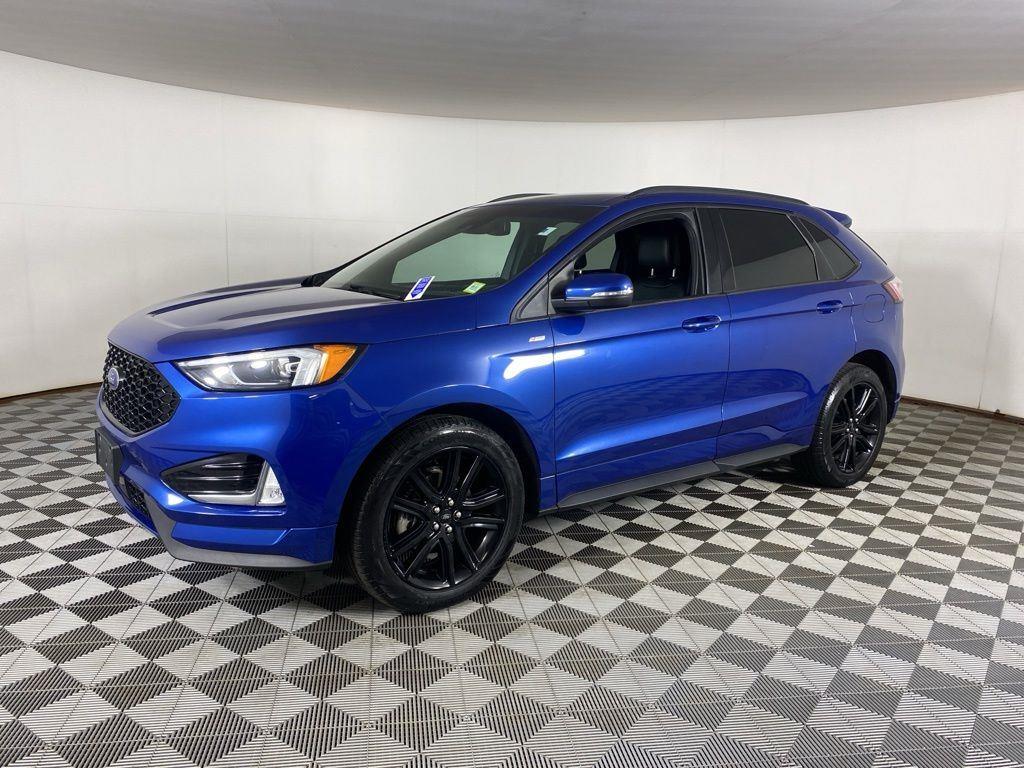 Used 2020 Blue Metallic Ford ST Line image 3