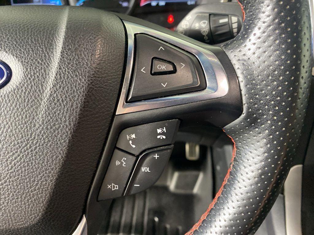 Used 2020 Blue Metallic Ford ST Line image 16